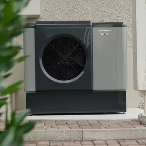 WOLF Wärmepumpe CHA im eingebauten Zustand