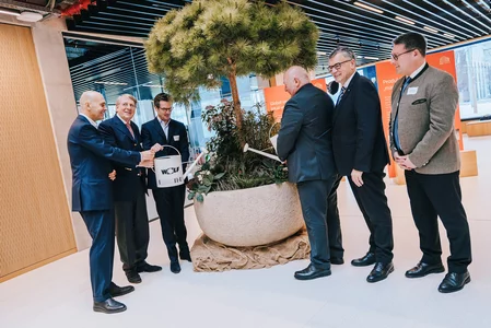 Paolo Merloni, Guido Krass, Philip Krossa, Prof. Waldemar Berg, Dr. Florian Herrmann und Helmut Fichtner (von links)