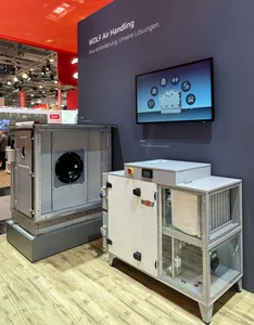 WOLF Air Handling Gerät CRL evo auf dem Messestand der IFH Nürnberg