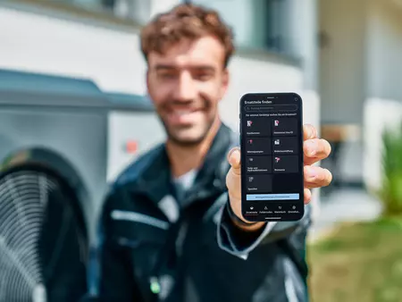 Praktischer und tagesaktuell, neue WOLF Service App