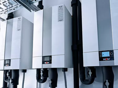 Sistemas de generación WOLF gas/gasóleo con energía solar