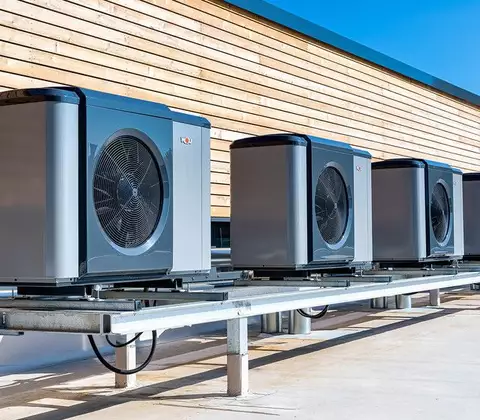 Sistema híbrido WOLF generación aerotermia y gas/gasóleo